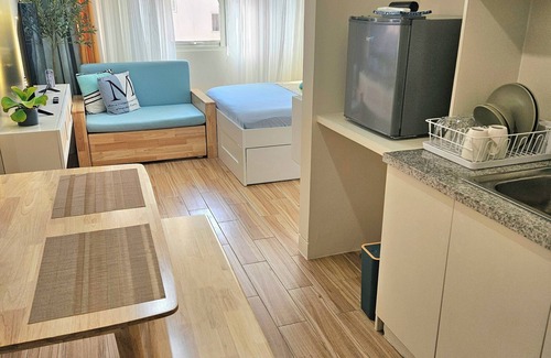 Carmona Apartment | A Japanese Themed Condo in Holland Park