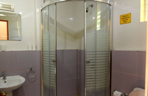 Danao Bed & Breakfast | Alona42 Resort