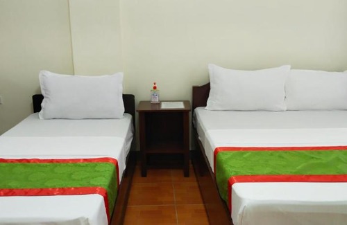 Moalboal Hostel | ALTHEA BIRDS NEST INN