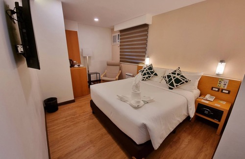 Puerto Princesa City Centre Hotel | Alvea Hotel