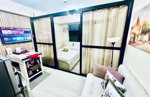 Paranaque Apartment | Amaia Steps Bicutan with Netflix and DisneyPlus - 1BR