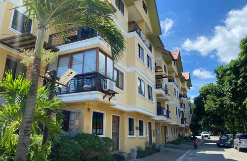Anilao Apartment | Apartment ∙ 2 bedrooms ∙ 8 guests