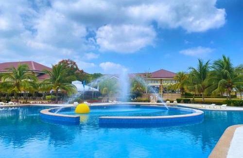 Tanza Resort | Aquamira Hotel & Resort