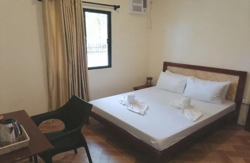 Basdiot Hostel | Avila's Hostel Moalboal near Beach