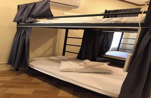Basdiot Hostel | Avila's Hostel Moalboal near Beach