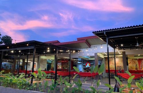 Puerto Princesa City Centre Hotel | Balay Inato Pension
