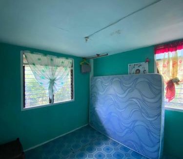 San Vicente House | Balay y tabs guesthouse