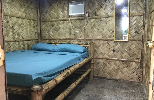 Coron Town Proper Cabin | Bayview Coron Kawa Resort