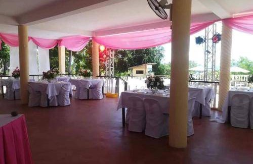 Larena Bed & Breakfast | Bed and breakfast ∙ 2 guests