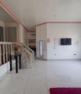 Dauis Hostel | Bella's Bed & Breakfast