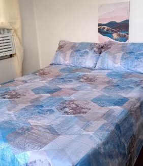 Dauis Hostel | Bella's Bed & Breakfast