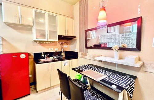 Taguig Apartment | BGC Mckinley Apartment