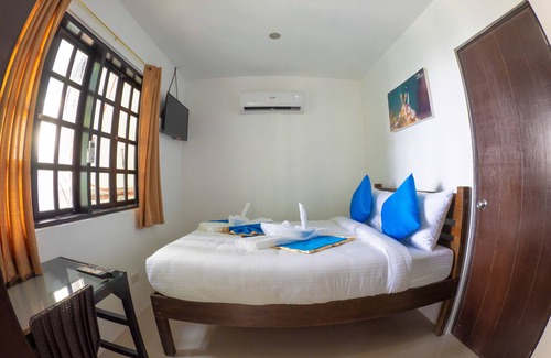 Mabini Hotel | Blue Ribbon Dive Resort