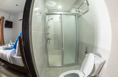 Mabini Hotel | Blue Ribbon Dive Resort