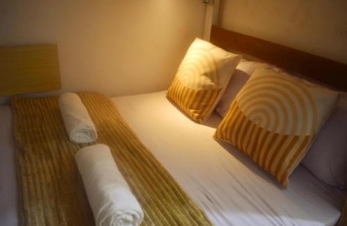 Mactan Export Processing Zone Hostel | BOLO AIRPORT HOSTEL l