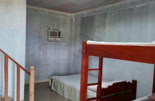 Pagudpud House | BUENAVISTA'S beach TRAVELLERS INN