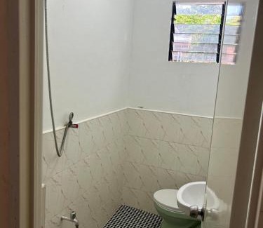 Coron Town Proper Hostel | Carillo guest house