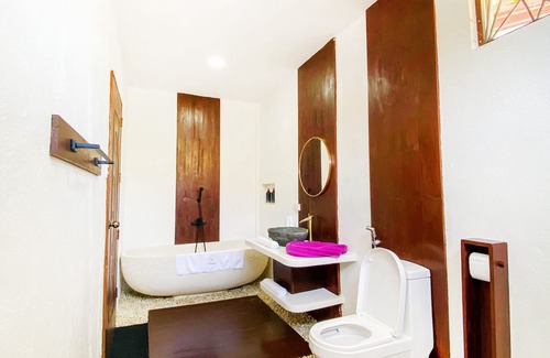 Puerto Princesa City Centre Hotel | Carpe Diem Villas & Resort Dive & Stay resort