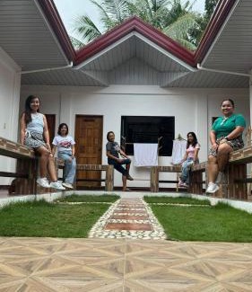 Dauis House | CASA MIA INN