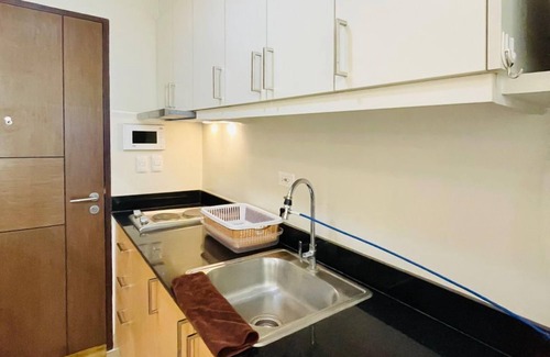 Iloilo Apartment | Chic Studio Spaces at LaFayette Park Square
