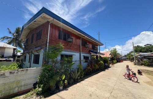 Dapa House | Color Hostel