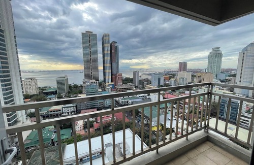 669 Ermita Condo | Cozy 1-bedroom condo with fitness room and AC in beautiful Manila