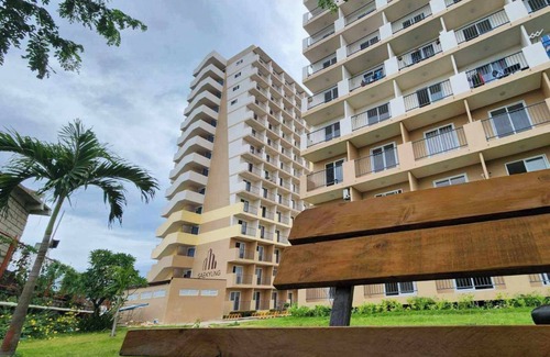 Lapu-Lapu Condo | Cozy & Stylish Lapu-Lapu Retreat – Your Home Away from Home!