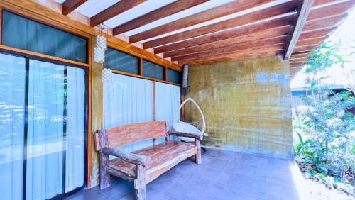 Dauin Hotel | Critter Republic Dive Resort