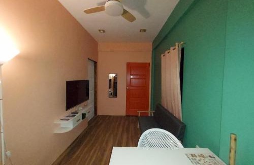 Manoc-Manoc House | Danny's Den Boracay