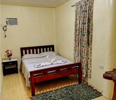 Moalboal Hostel | Dela-Chen Roadside Hostel