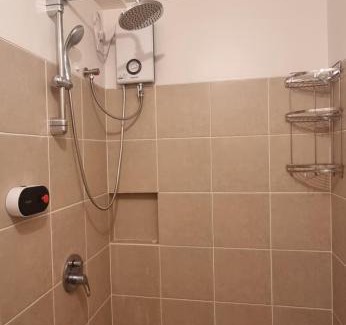 A. Bonifacio Apartment | Deluxe Studio Unit in QC for Staycation