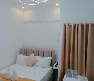 Pili Hotel | Elizabeth Hotel - Naga