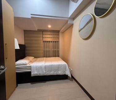 Bonifacio Global City House | Executive Suites 4 Bedroom Condo Uptown Parksuites Bgc