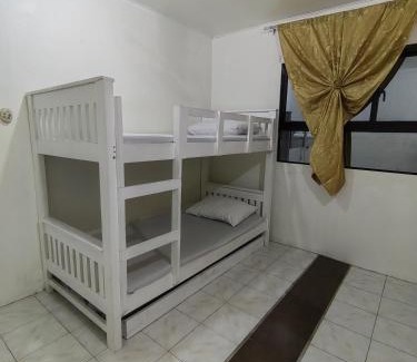 Iloilo House | Festive Walk Mall & SM City Area Room Aircon BR