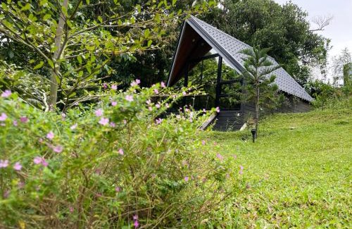 Calaca Cabin | Garden of Faith Lodge - 20 minutes drive from Tagaytay