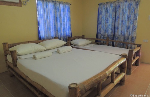 Samboan Hotel | Gorion Beach Resort