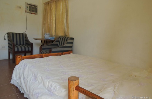 Samboan Hotel | Gorion Beach Resort