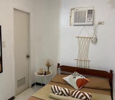 General Luna Hostel | Happy Feet Siargao Homestay -General Luna