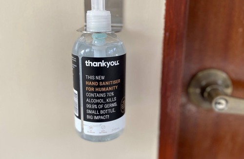 Basdiot Hotel | Harman Suites Moalboal