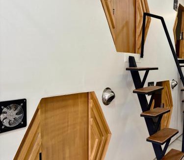 Cogon Hotel | Hive Capsule Hostel