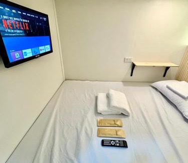 Cogon Hotel | Hive Capsule Hostel