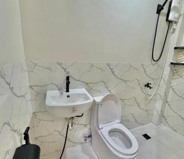 Cogon Hotel | Hive Capsule Hostel