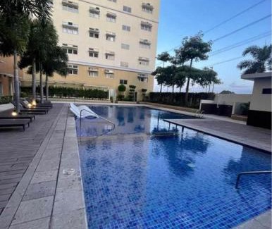 Binan City Apartment | Holly's Place by Motorists Transient House