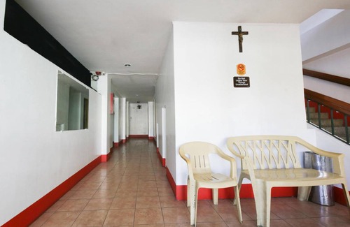 Quezon City Hotel | Hotel ∙ 10 guests