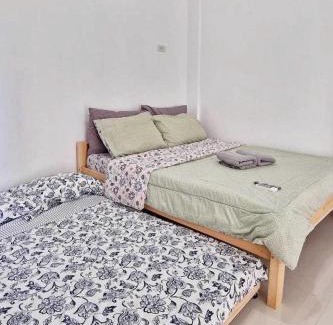 Bacarra Hostel | Ina Rose Apartment and Transient