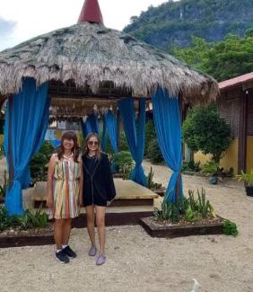 Carles Hostel | Isla Gigantes Jesa Beach Resort