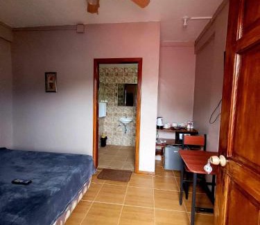 Borongan City Hostel | J & V Oceanview Beach Resort
