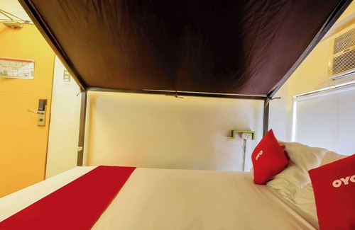 Downtown Hostel | Junction Hostel Poblacion Makati Avenue