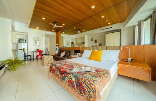 Legazpi Village Apartment | KL Tower Makati Apartments by PH Staycation