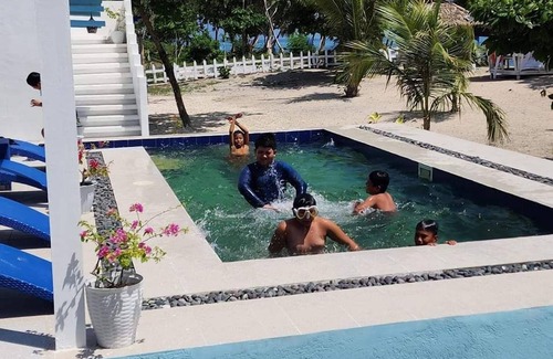 Santa Fe Resort | LA GRANDE SHORES Beach Resort